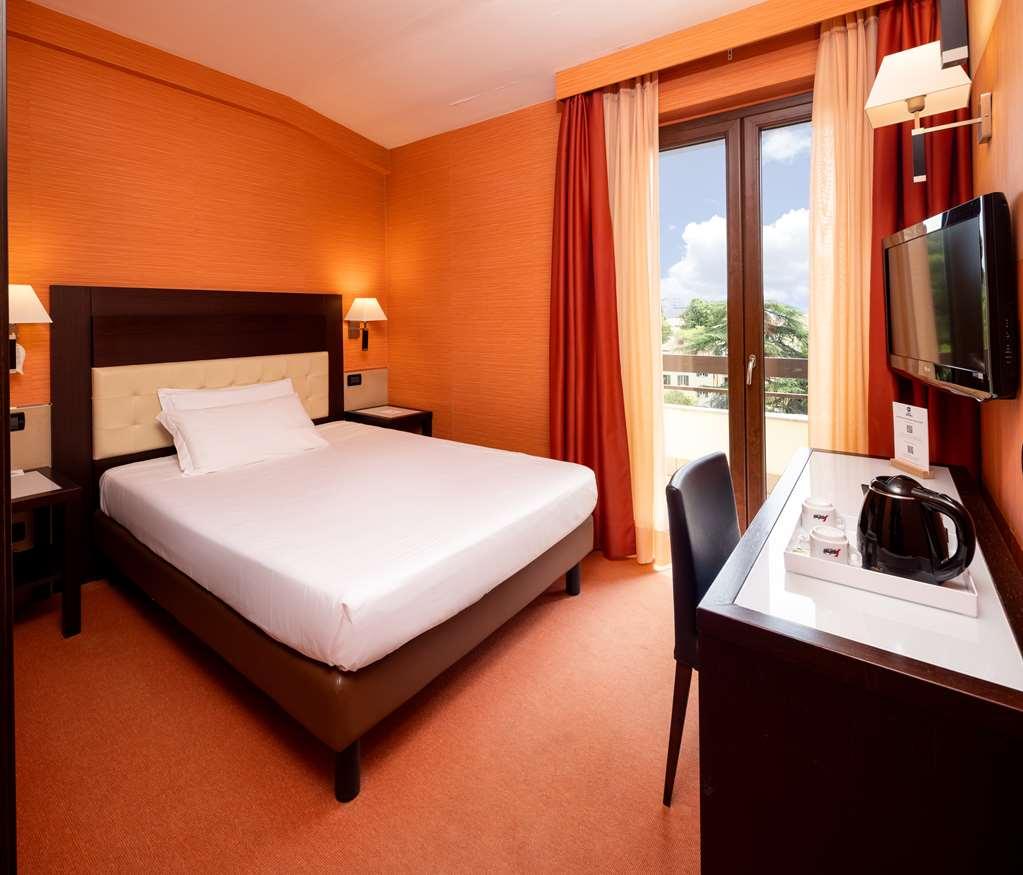 Best Western Gorizia Palace Oda fotoğraf